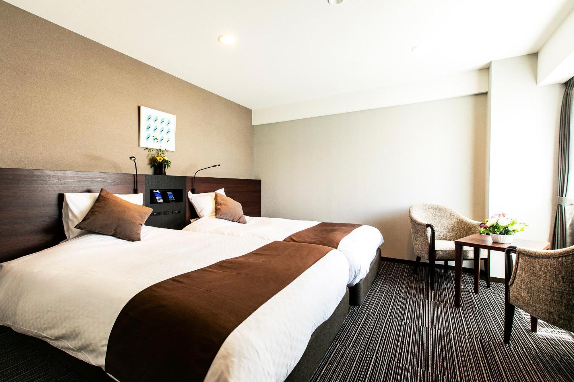 Niigata Grand Hotel Екстер'єр фото